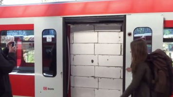 MOSES &amp;amp; TAPS - THE WALL VIDEO