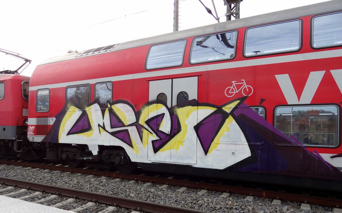 Graffiti Train in Dresden - Photo by 0351Dresden - Used