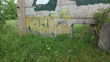 Graffiti Bombing - Photo by 036 (2007)