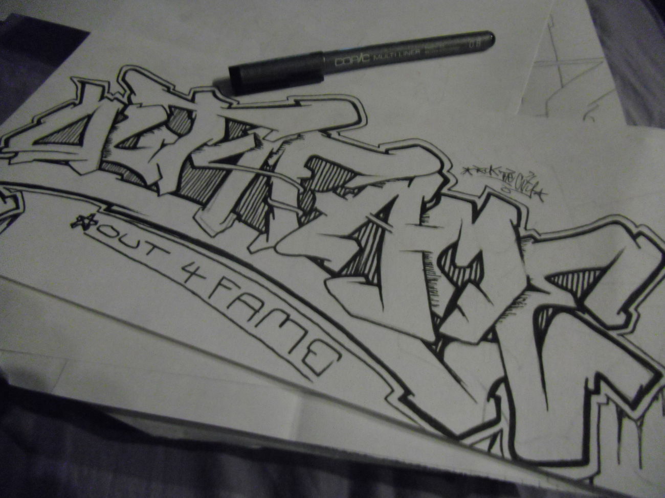 Graffiti Sketch - Photo by 036 (2011)