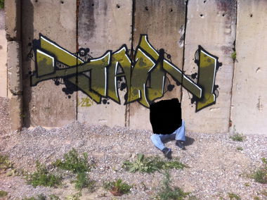 Graffiti Wall - Photo by 036 (2014)