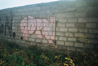 Graffiti Wall - Photo by 0p3Nua - Open (2014)