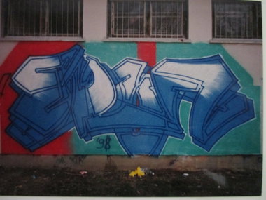 Graffiti Wall - Photo by 10ka - zagreb, djevojka, sa (1998)