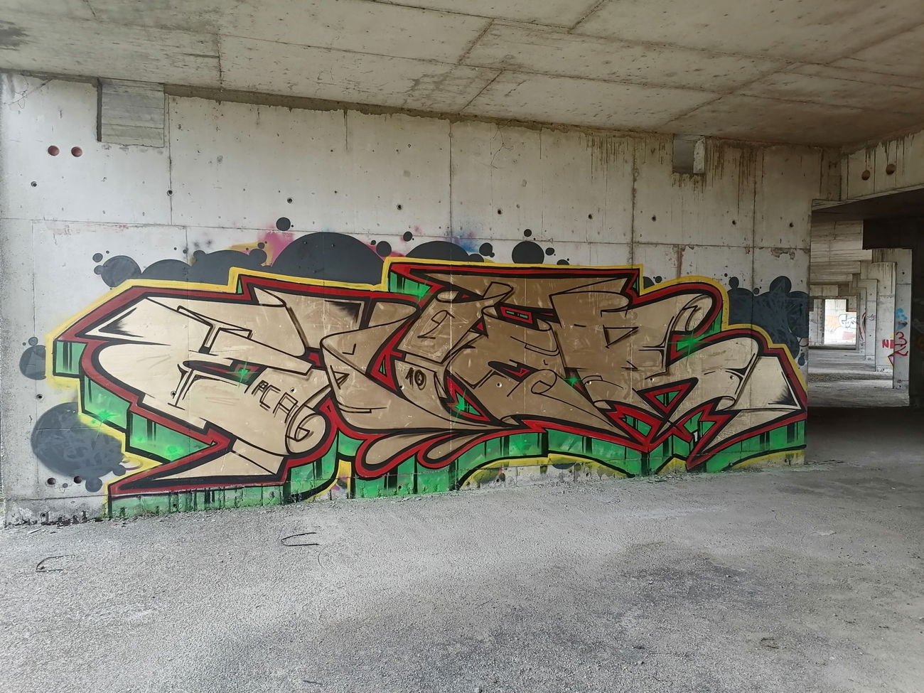 Graffiti Wall - Photo by 10ka (2021)