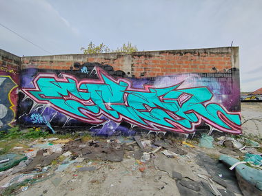 Graffiti Wall - Photo by 10ka (2025)