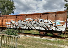 Graffiti Train - Photo by 10ka (2021)
