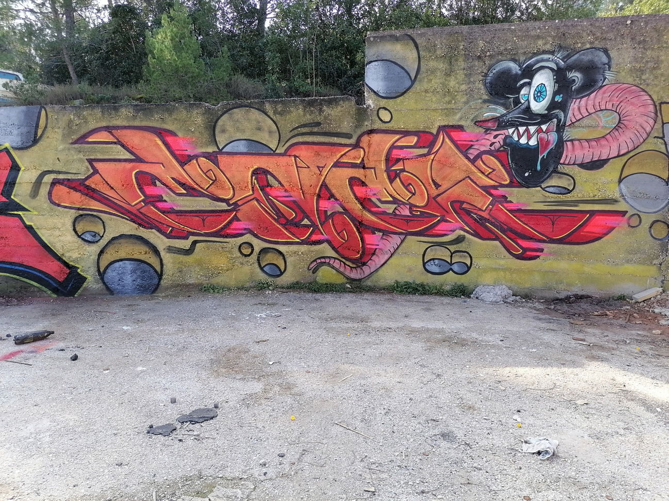 Graffiti Wall - Photo by 10ka (2023)