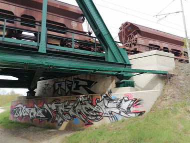 Graffiti Wall - Photo by 10ka (2023)