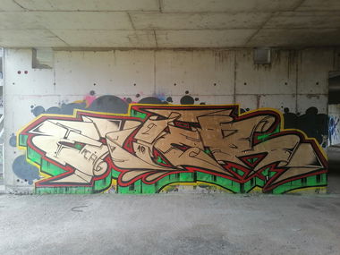 Graffiti Wall - Photo by 10ka (2021)