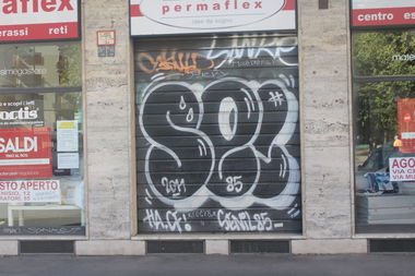 Graffiti Wall in Milano - Photo by 12345 - senil, hacf