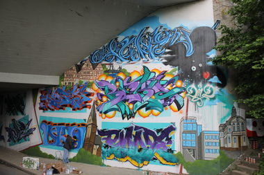 Graffiti Wall in Hennef - Photo by 12345 - pmod, reka, koebes (2014)