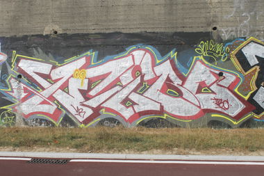 Graffiti Wall in Milano - Photo by 12345