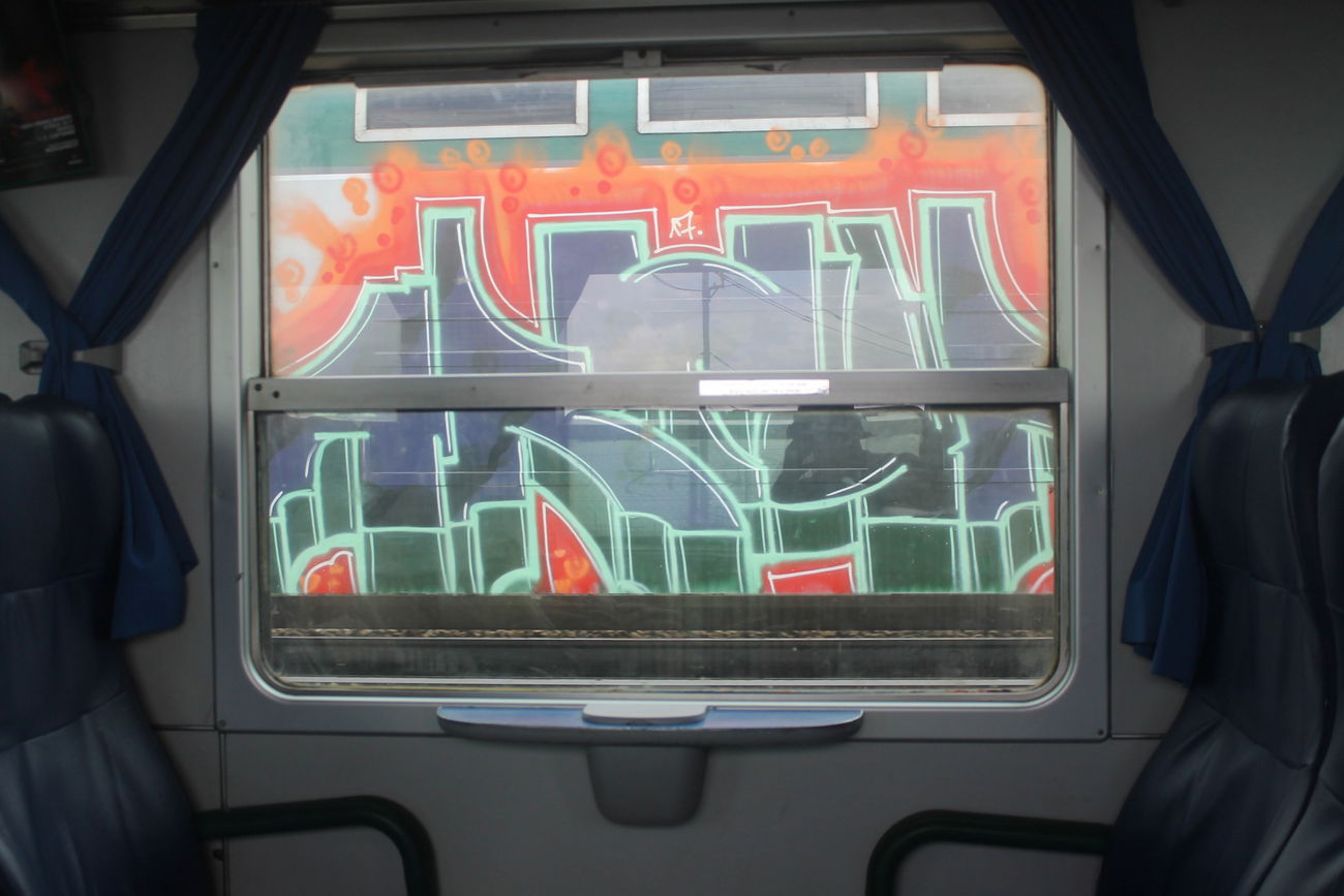 Graffiti Artwork in Milano - Photo by 12345