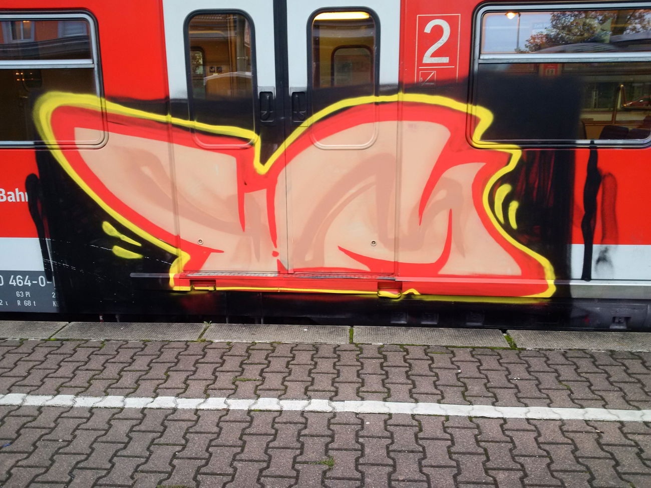 Graffiti Wall - Photo by 12345 - ym