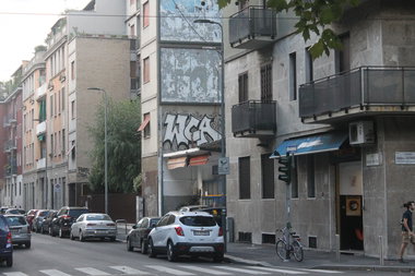 Graffiti Wall in Milano - Photo by 12345
