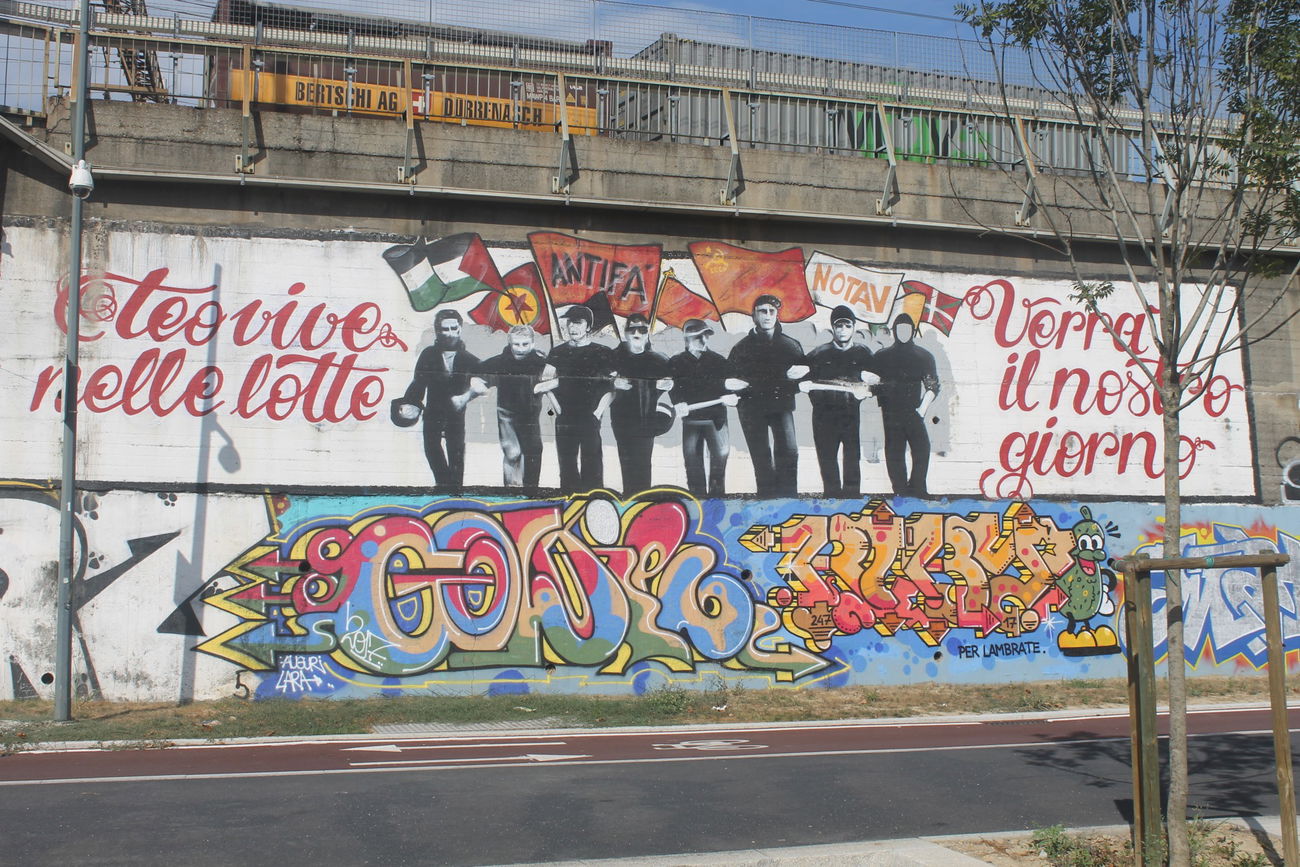 Graffiti Wall in Milano - Photo by 12345