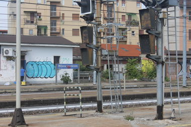 Graffiti Wall in Milano - Photo by 12345 - moses, taps