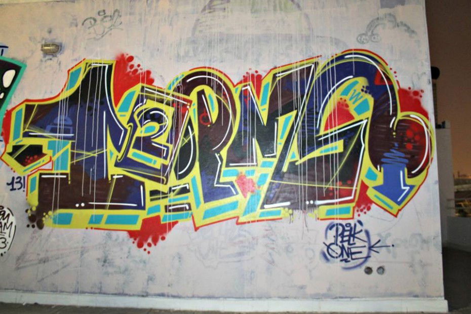 Graffiti Wall in Greece - Photo by 12PMS