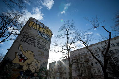 Graffiti Wall - Photo by 161gang - linke, freiräume, köpi