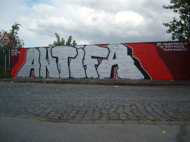 Graffiti Wall - Photo by 161gang - antifa, münster, dortmund