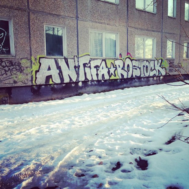 Graffiti Wall - Photo by 161gang