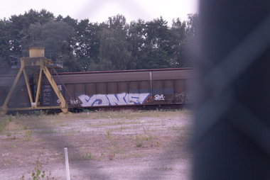 Graffiti Train - Photo by 19146 - snf
