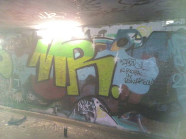 Graffiti Bombing - Photo by 197nerzWbnffm - mrcrew, mr, labil (2016)