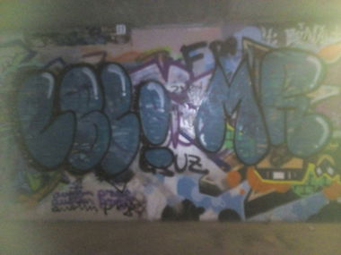 Graffiti Bombing - Photo by 197nerzWbnffm - mr, labil