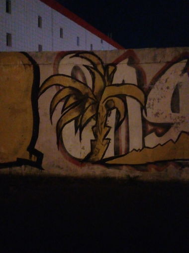 Graffiti Wall - Photo by 19xllls (2018)