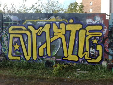 Graffiti Wall in Омск - Photo by 19xllls - graffiti, graffitiart, streetgraffiti (2013)