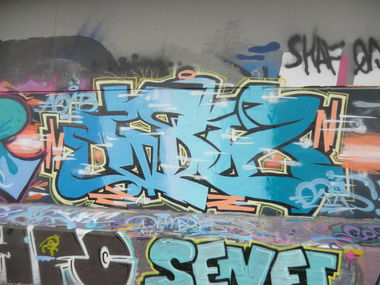 Graffiti Wall - Photo by 1one9 - wsc, oris