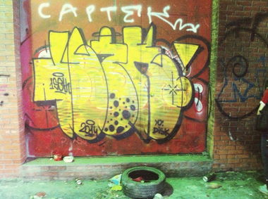 Graffiti Bombing in Moscow - Photo by 1sek - 1sek, onesek (2014)