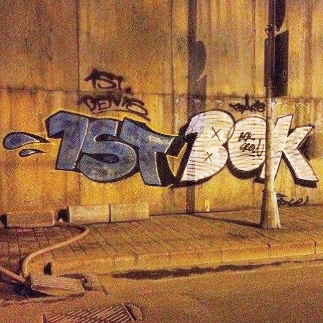 Graffiti Bombing - Photo by 1stcrewhope - graffiti, bombing, istanbul