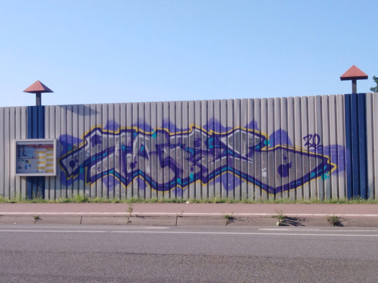 Graffiti Wall - Photo by 26725 - Tofu, Aurich