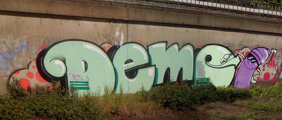 Graffiti Wall - Photo by 2FLER (2012)