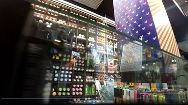 Graffiti Artwork - Photo by 2ManHazeOne - FunPlace