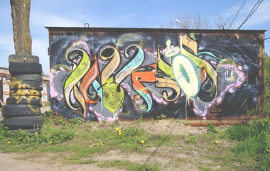 Graffiti Wall - Photo by 2ManHazeOne - Vasia (2015)