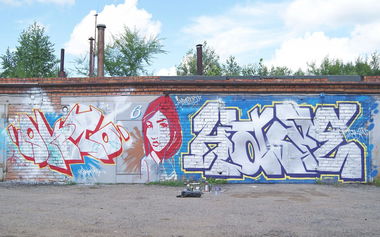 Graffiti Wall - Photo by 2ManHazeOne - Akto, \, 2man (2014)