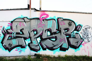 Graffiti Wall - Photo by 2opserYBS