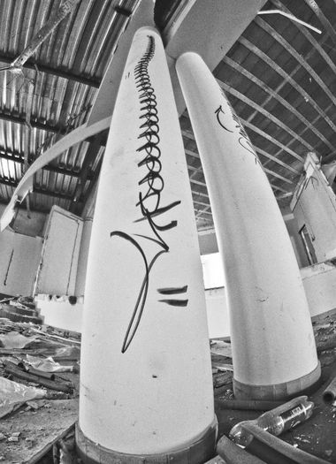 Graffiti Artwork in Lodz - Photo by 3xR - 30xR, urrrok (2012)