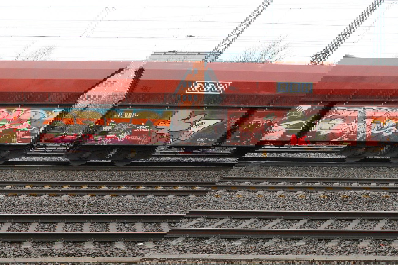 Graffiti Train - Photo by 505er - epsc, 347