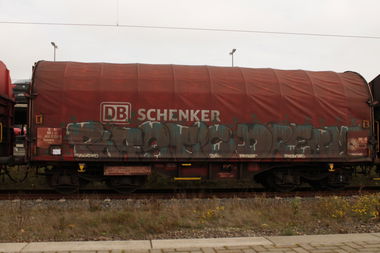 Graffiti Train - Photo by 505er - PlastikDream