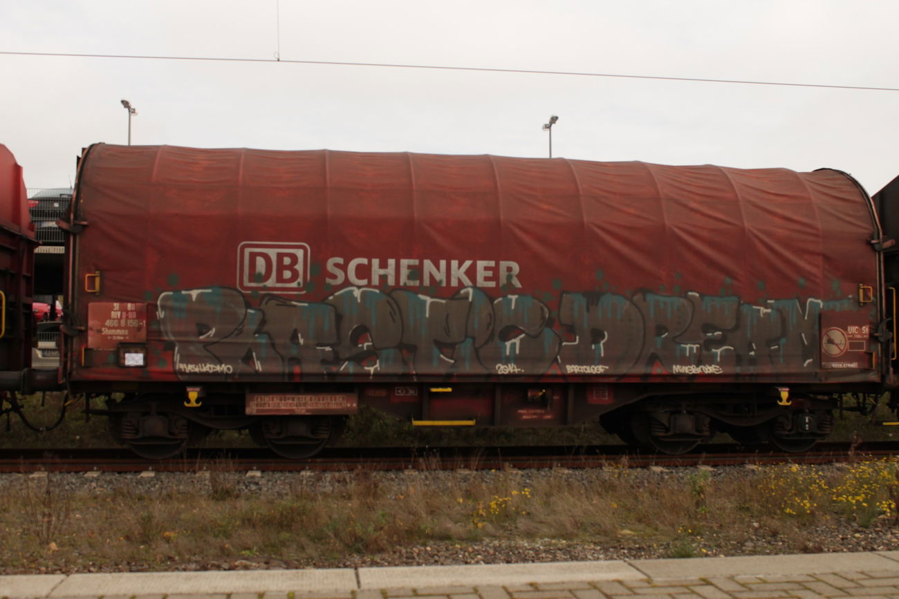 Graffiti Train - Photo by 505er - PlastikDream