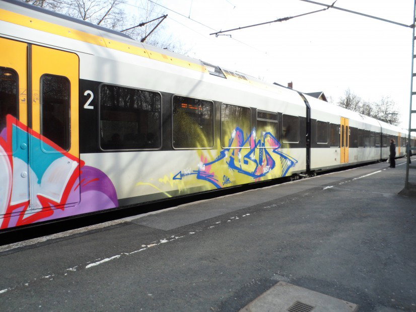 Graffiti Train - Photo by 505er - Agus