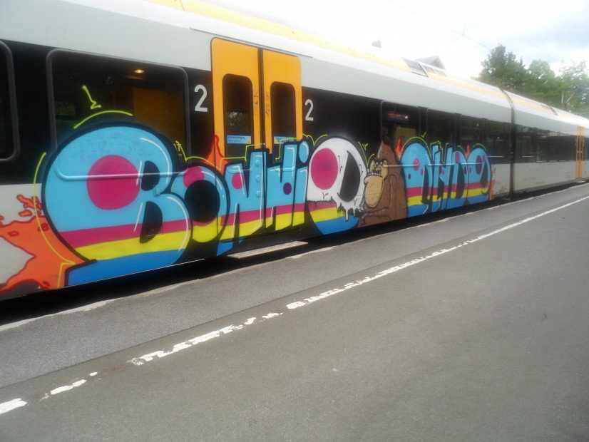Graffiti Train - Photo by 505er - Bonni, &, Clyde