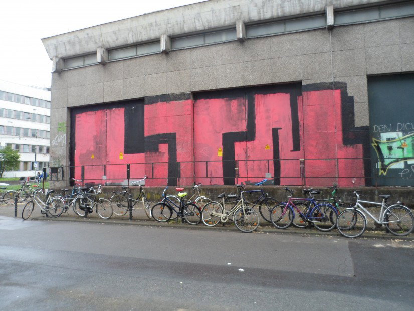 Graffiti Bombing - Photo by 505er - LTN