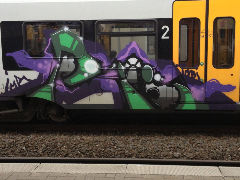 Graffiti Train - Photo by 505er - IMR, Rois