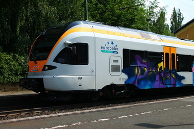 Graffiti Train - Photo by 505er - Rois