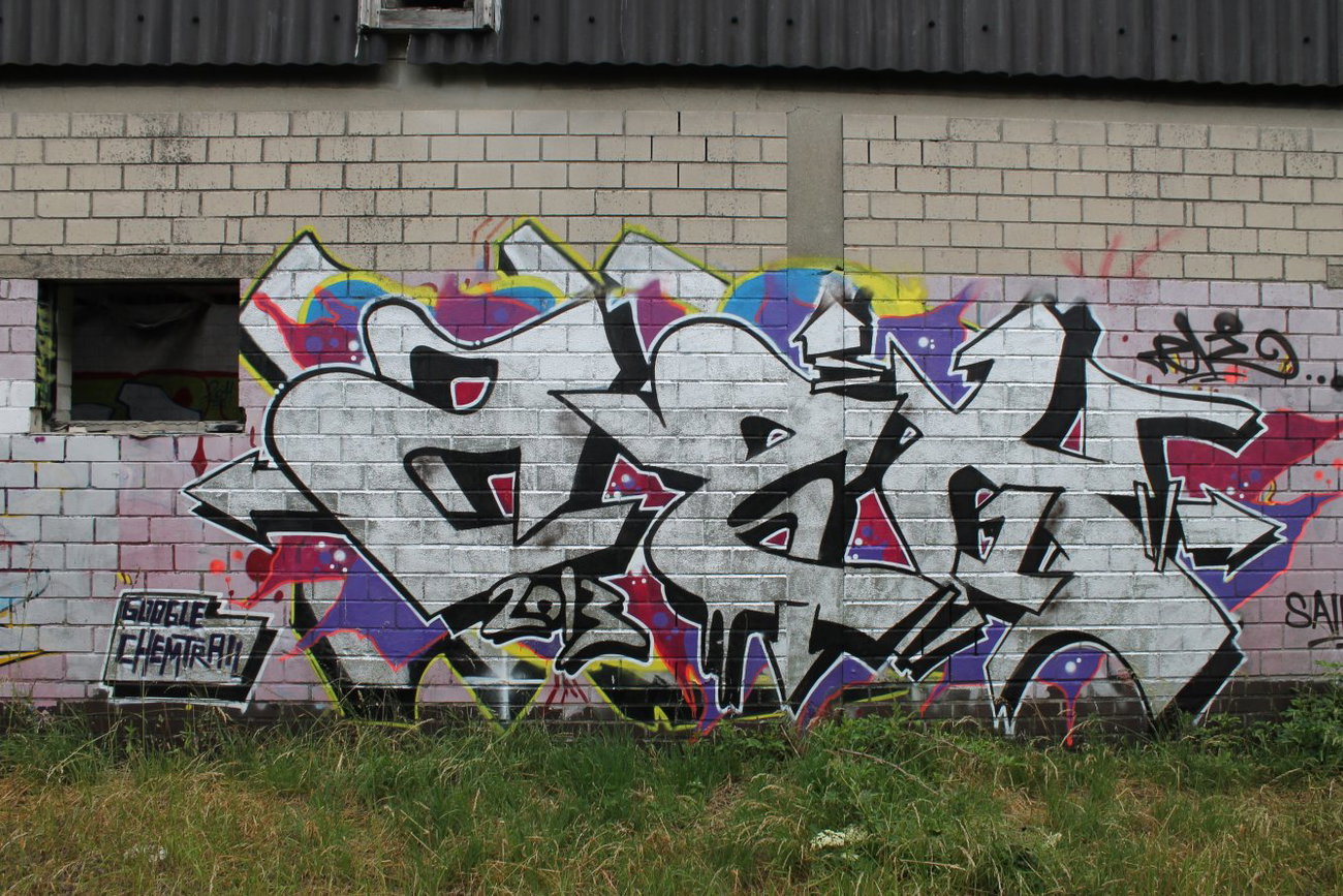 Graffiti Wall - Photo by 505er - Cek, 1