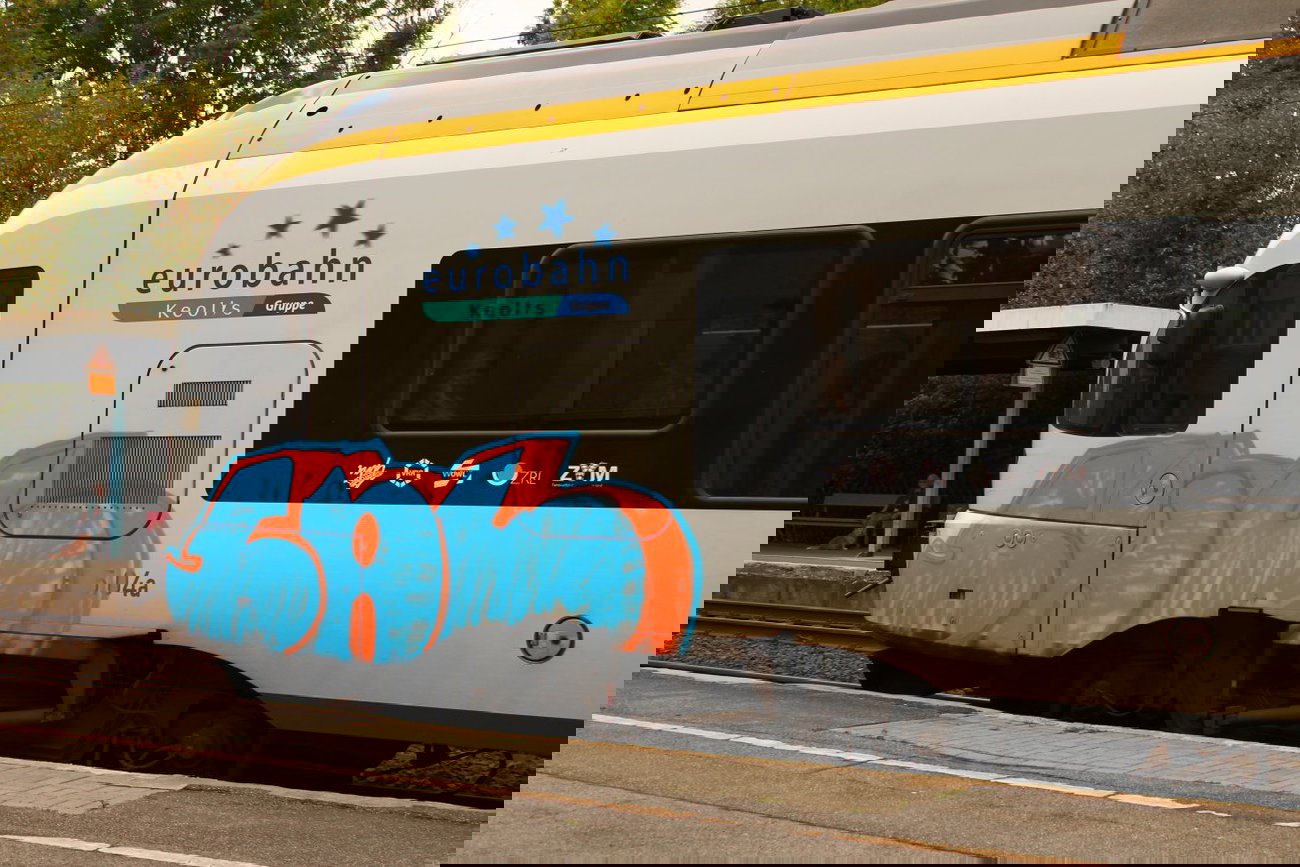 Graffiti Train - Photo by 505er - Sal